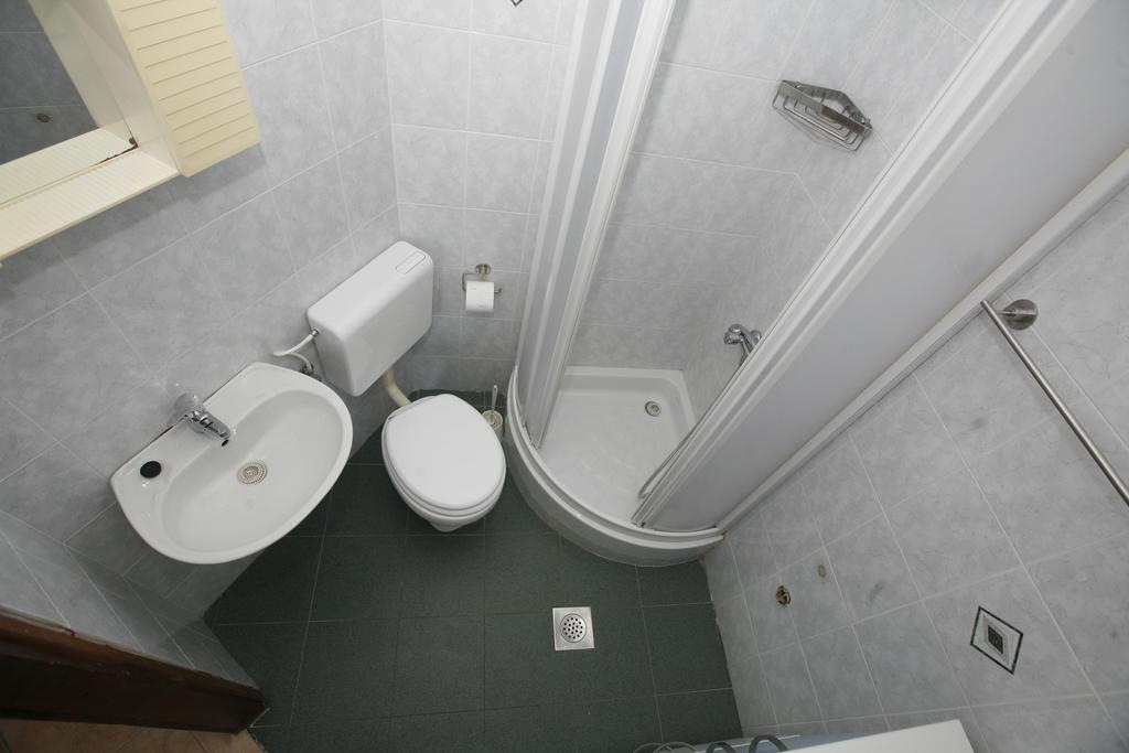Apartments Roza Miskovici Экстерьер фото
