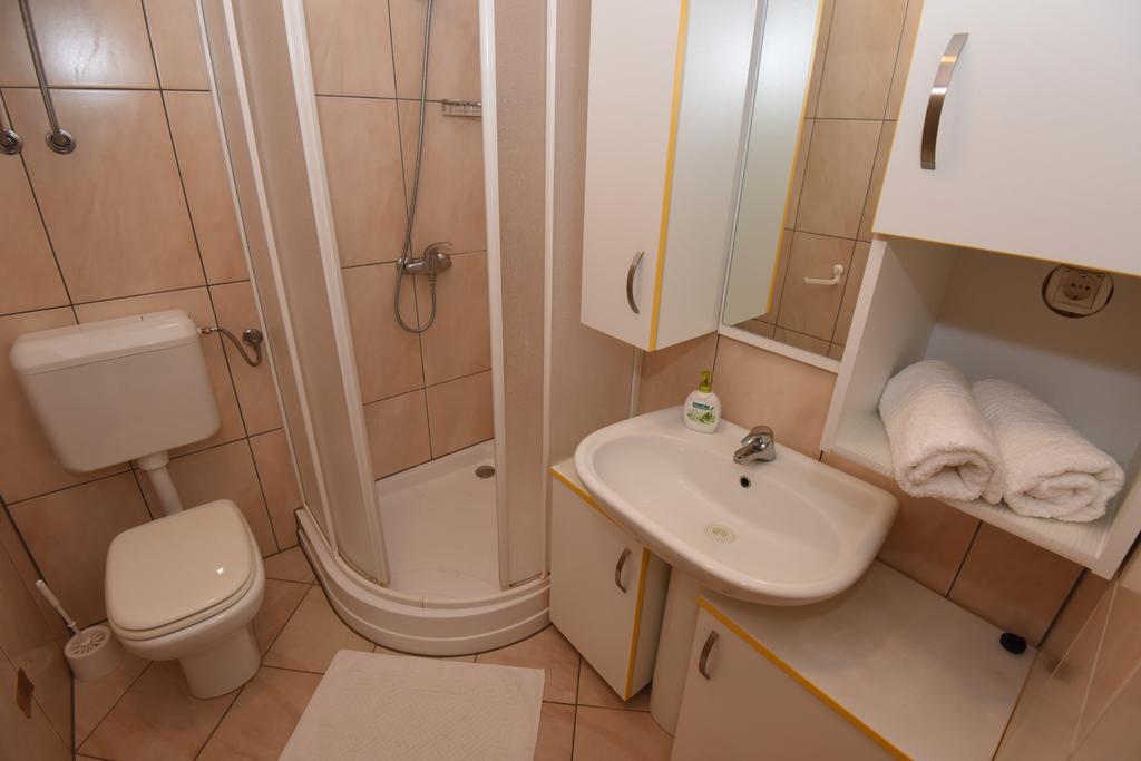 Apartments Roza Miskovici Экстерьер фото